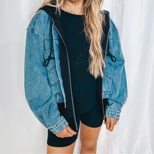 Edgy Hooded Denim Jacket Size Medium EEUC